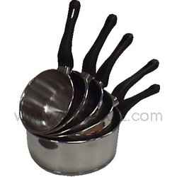 SERIE DE 5 CASSEROLES STUDIO