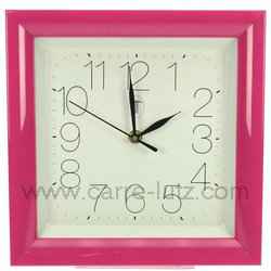 Horloge carré rose