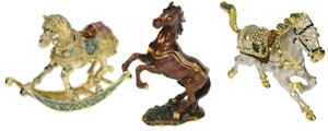 Petite boite à bijoux en émail décor cheval Petite boite à bijoux en émail décor cheval