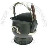 Charbonnière et seau à cendre